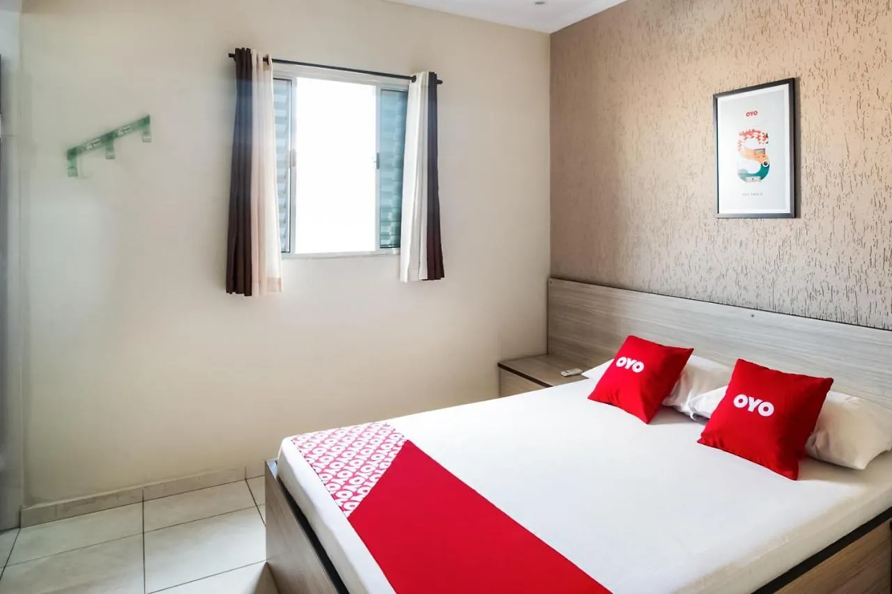 **  Oyo Hotel Tenda São Paulo Brasil