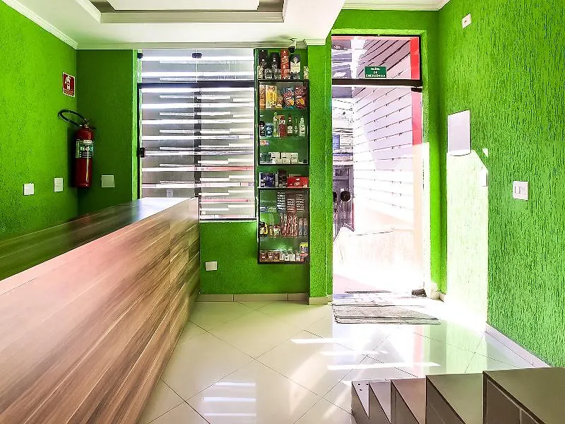 Oyo Hotel Tenda São Paulo 2*,